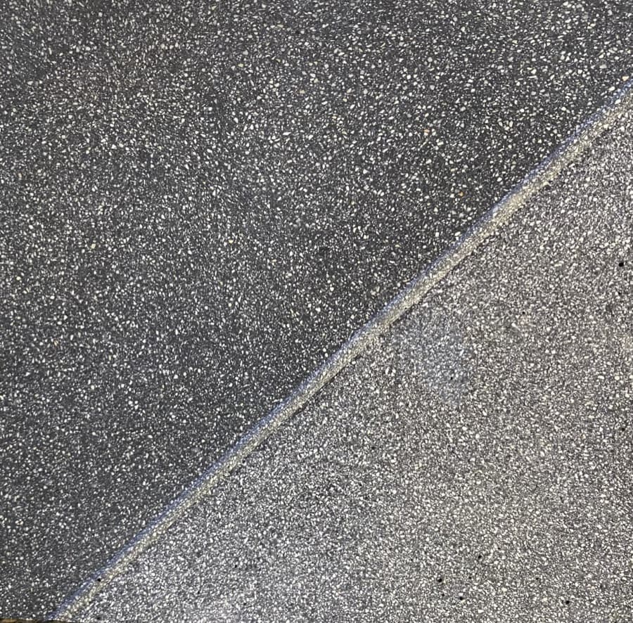 Agglo Africa agglomerate terrazzo sample